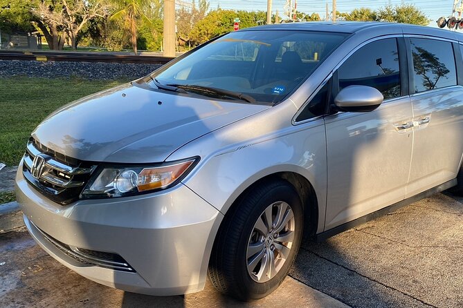 Private Transfer From Kingston Airport (Kin) to Falmouth Port - Key Points