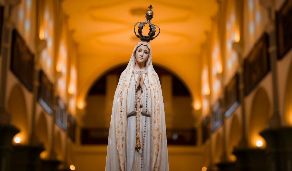 Private Transfer From Lisbon to Oporto With Stop in Fatima - Inclusions in the Package