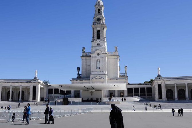 Private Transfer from Lisbon to Porto with Sightseeing Tour - FAQ