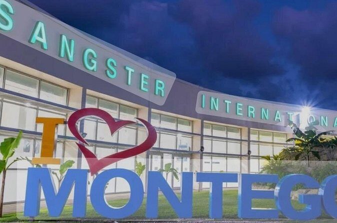 Private Transfer From MBJ Airport to Hotel Riu Palace Aquarelle - FAQs