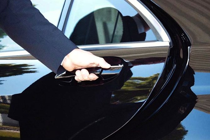 Private Transfer From Milan Linate Airport to Milan Center - Operator Information