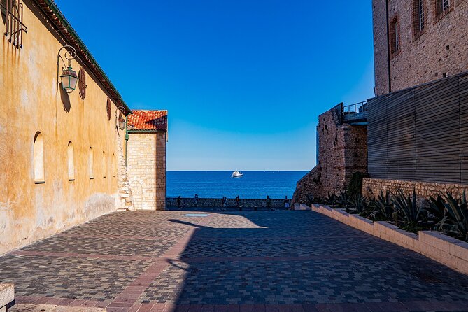 Private Transfer From Monaco To Antibes, 2 Hour Stop in Nice - Operational Details