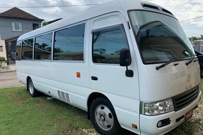 Private Transfer from Montego Bay Airport - Negril Hotels - Meeting Points & Accessibility