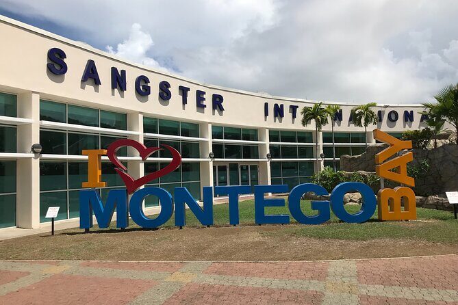 Private Transfer from Montego Bay Airport to Falmouth Hotels - Key Points