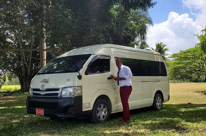 Private Transfer from Montego Bay Hotel to Negril Hotel - The Experience Beyond the Ride