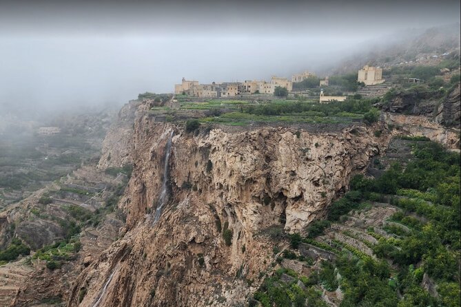 Private Transfer From Muscat to Jebel Akhdar by 4WD Car - Frequently Asked Questions