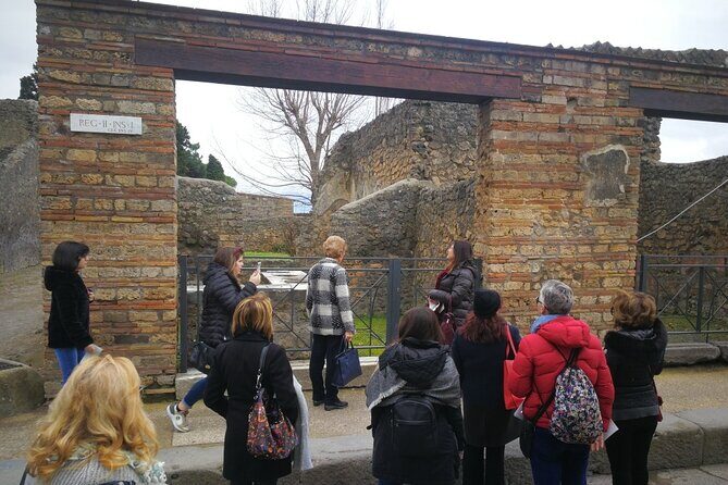 Private Transfer from Naples to Positano or Praiano or Viceversa - An In-Depth Look at the Transfer Experience