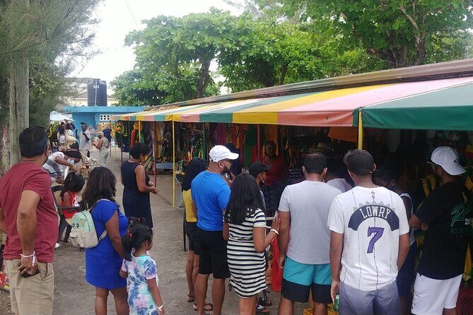 Private Transfer From Norman Manley Airport to Kingston one way - FAQs