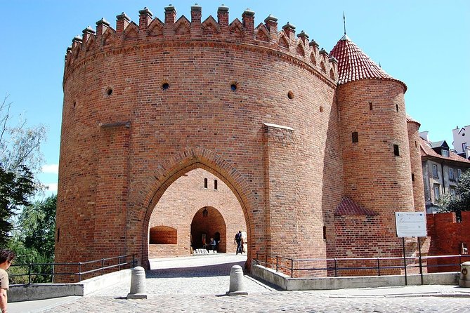 Private Transfer From Prague to Warsaw With 2h of Sightseeing - Cancellation and Refund Policy