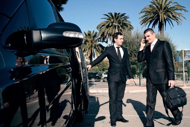 Private Transfer From Princess Juliana International Airport to Simpson Bay - Meeting and Drop-off Locations