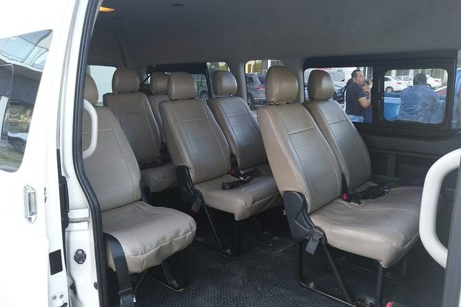 Private Transfer from Puerto Juarez to Cancun Airport CUN by Minivan or Minibus - Why Opt for a Private Transfer?