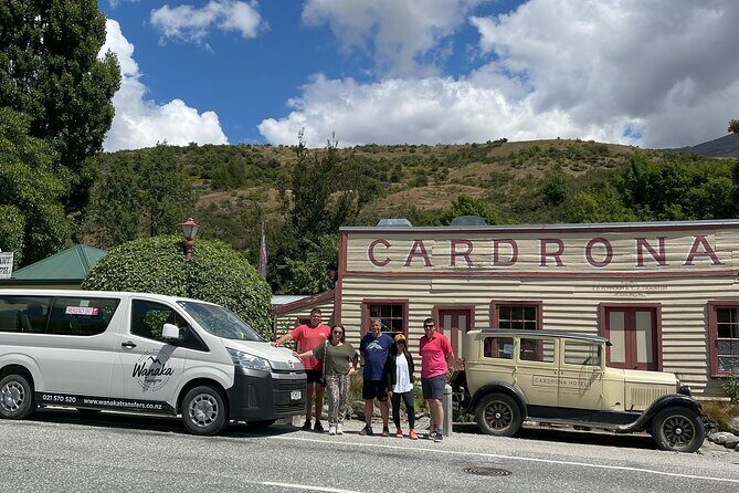 Private Transfer from Queenstown Central to Wanaka - A Scenic Drive with Personal Touches