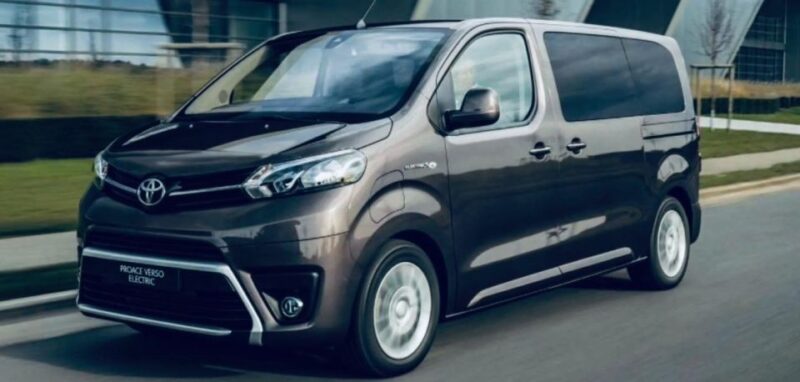 Private Transfer From Salzburg to Vienna - Travel Duration and Pickup Details