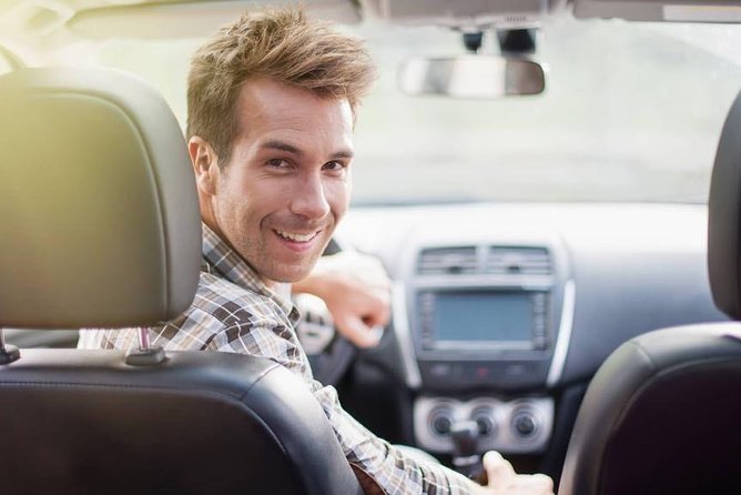 Private Transfer From Salzburg to Vienna With 3h Sightseeing Stop in Hallstatt - Flexible Transfer and Sightseeing Options