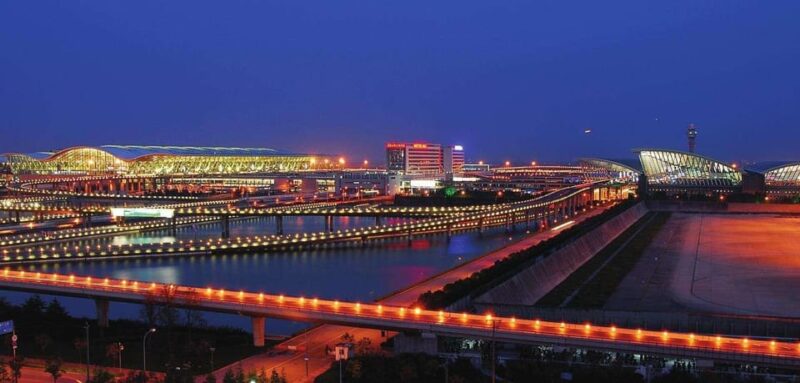 Private Transfer From Shanghai Pudong Airport to City Center - Accessibility