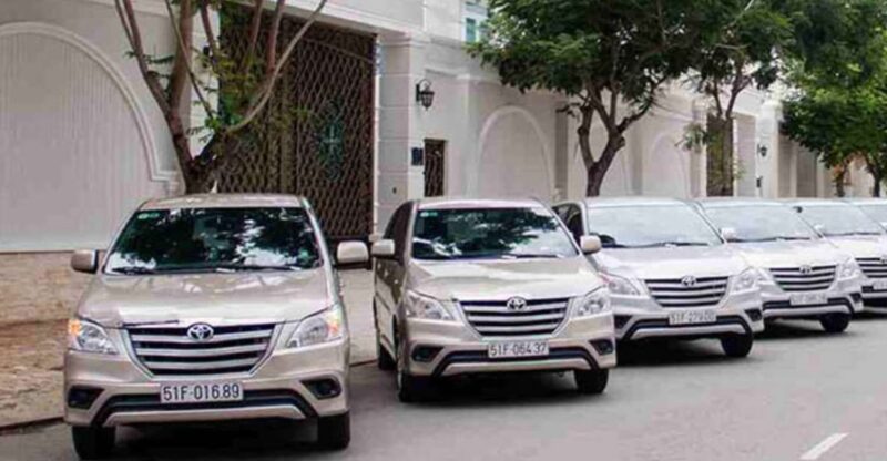 Private Transfer From TAN SON NHAT Airport to MUINE - Vehicle Specifications