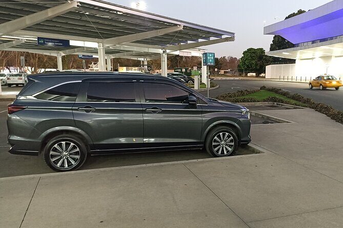 Private Transfer from the Airport to your Hotel in Oaxaca - Authenticity and Local Touches