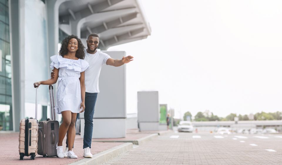 Private Transfer From/To Genoa Airport - Vehicle Features