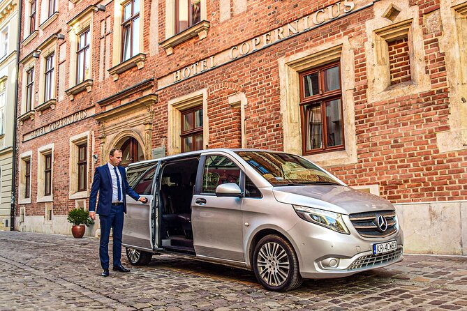 Private Transfer From/To the Krakow Airport - Pickup Options