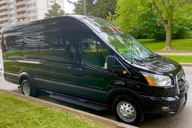 Private Transfer From Toronto City to Toronto Pearson Airport - Pricing and Booking