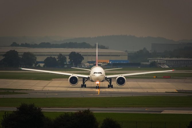 Private Transfer: Heathrow Airport to Gatwick Airport Arrival or Departure Transfer - Pricing and Charges