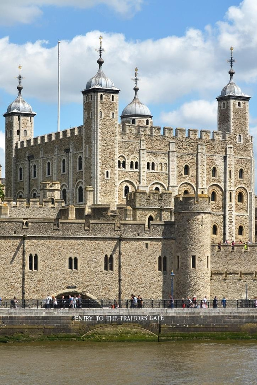 Private Transfer: Heathrow to Southampton Port + London Tour - Journey Highlights