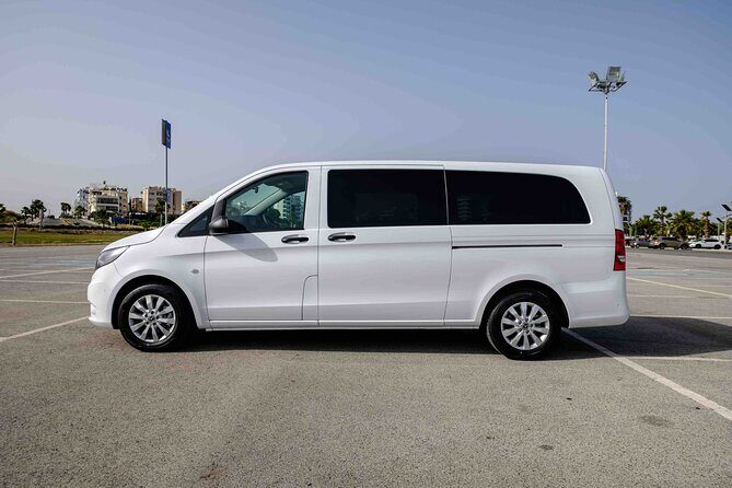 Private Transfer: Larnaca Airport to Larnaca District 1-14 pax - FAQ