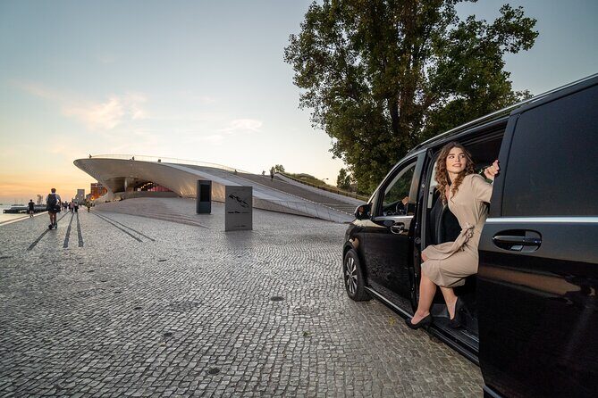 Private Transfer: Lisbon Airport to Any Destination  You Choose - FAQ
