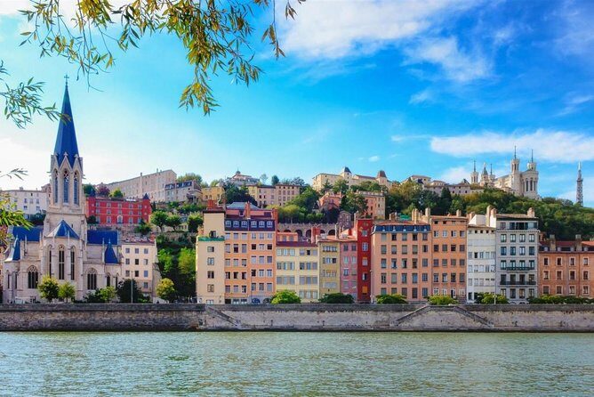 Private Transfer: Lyon Airport LYS to Lyon City in Business Car - Key Points