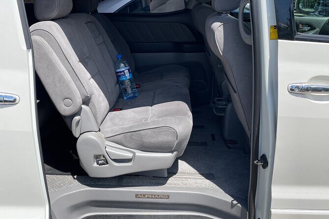 Private Transfer-Nadi Airport to Nanuku /Pearl/Uprising Resort - The Driver Experience