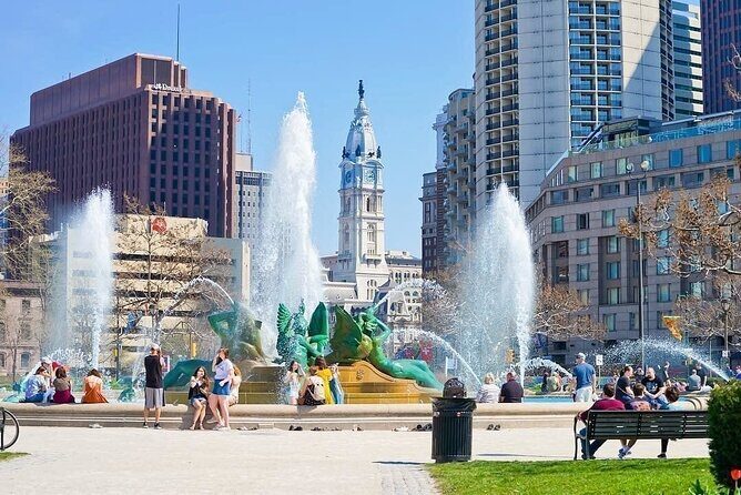 Private Transfer: Philadelphia Airport PHL to Philadelphia in Luxury SUV - The Experience in Detail