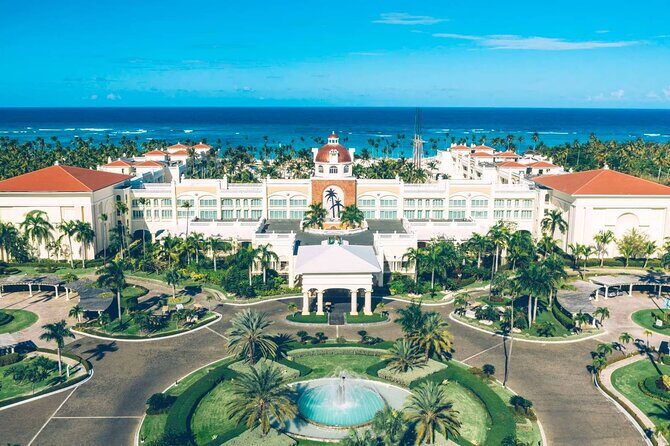 Private Transfer Punta Cana Airport to/from Iberostar Grand Bavaro - Key Points