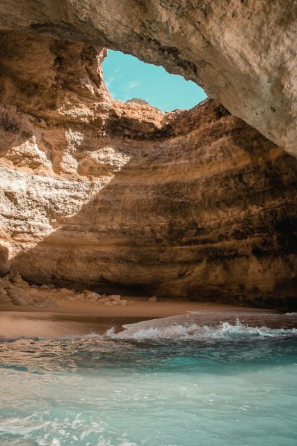 Private Transfer: Seville to Algarve (Faro District) - Host and Amenities