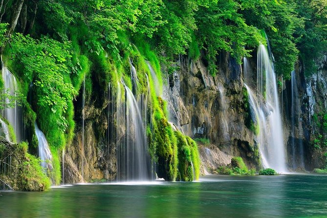 Private Transfer Split - Zagreb With a Stop at Plitvice Lakes National Park - Exploring Plitvice Lakes National Park