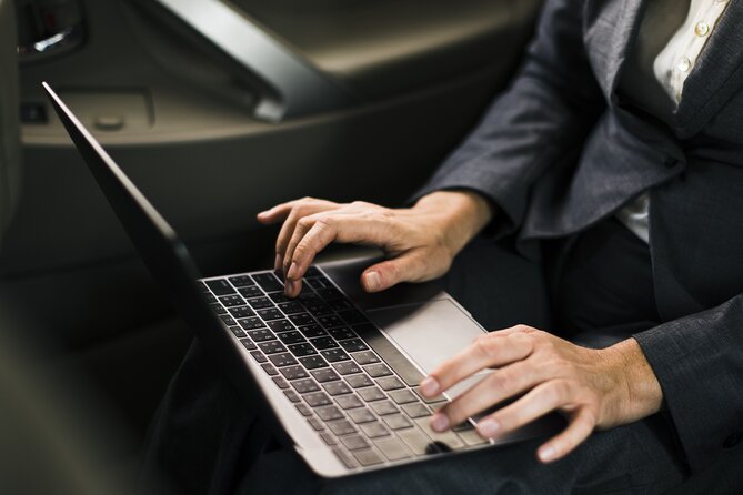 Private Transfer to or Form Bethesda and Ronald Reagan Airport - Service Features
