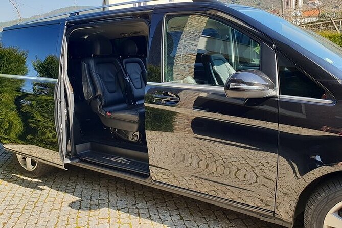 Private Transfer to Porto From Tarouca - Meeting and Pickup