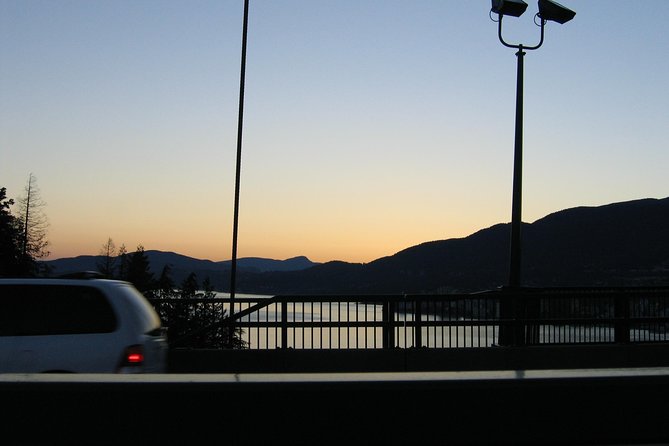 Private Transfer, Vancouver, BC to Vancouver International Airpot VIP, SEDAN - Inclusions and Amenities