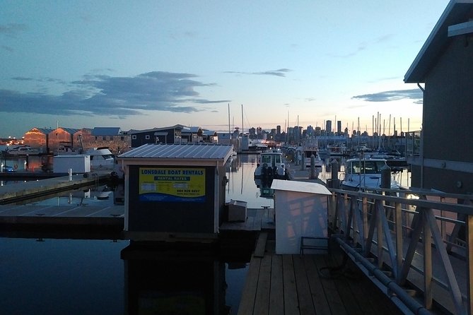 Private Transfer, Vancouver Intl. Airport to Vancouver, BC - VIP, SEDAN - Reservation and Payment