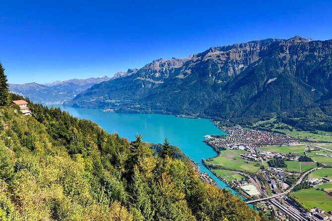 Private transfer Zurich to Interlaken (1-6 persons) - The Route & Scenery