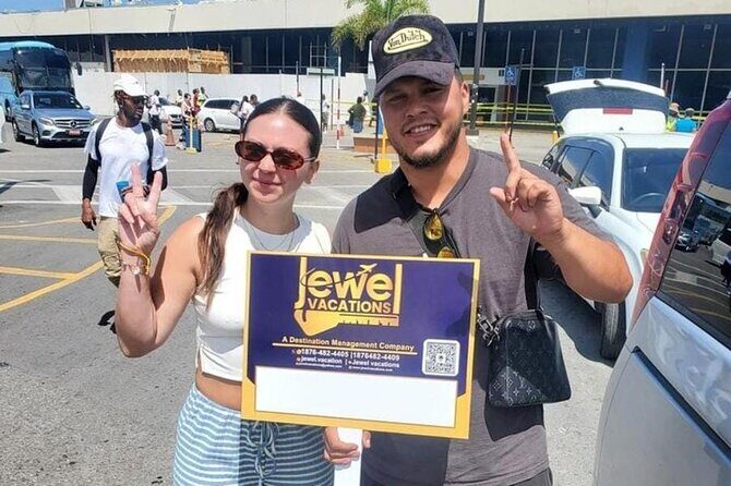 Private Transfers: Montego Bay Airport  Ocho Rios Area - What To Expect on Your Journey