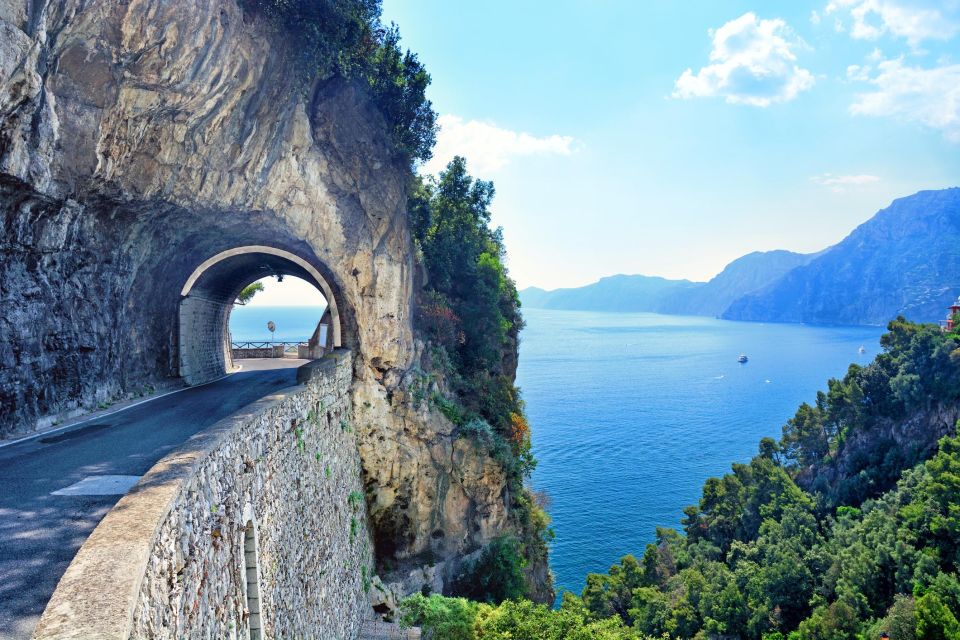 Private Transfert From Positano, Sorrento, Amalfi to Naples - Reservation Requirements