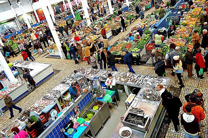 Private Transport Lisbon-Seville with 2 Stops on the Way - Who Is This Tour Best For?