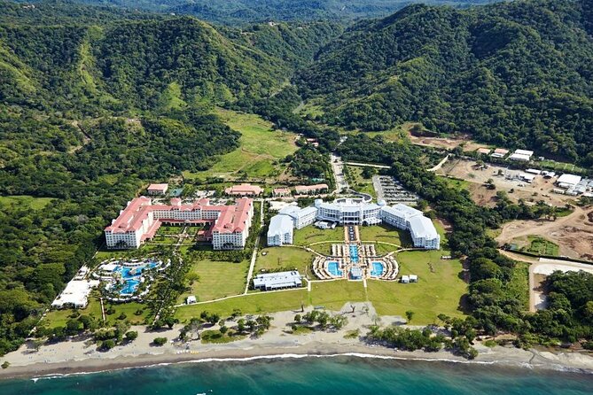 Private Transport RIU Hotels to Arenal - Accessibility Features