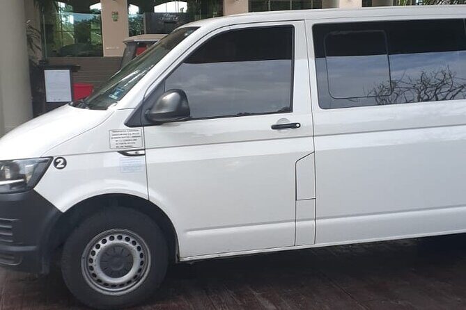 Private transportation CUN Airport-Tulúm Center & Hotel Zone - On the Road: The Experience