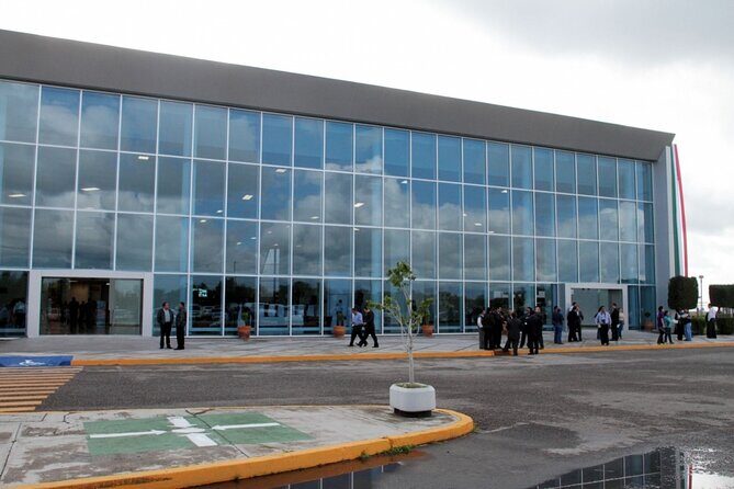 Private transportation from Puebla Airport to Puebla City - The Sum Up