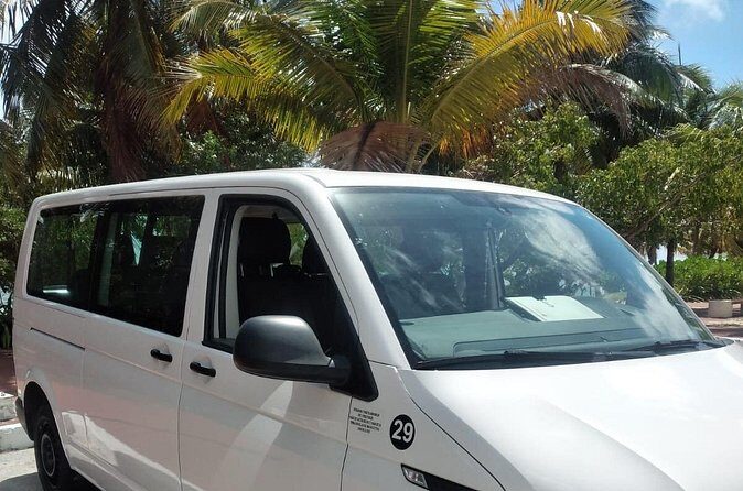 Private Transportation from the Airport to the Cancun hotel zone - Practical Tips for Travelers