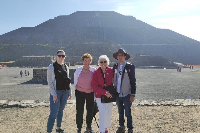 Private Transportation & Guide: Hourly service in Mexico City - An In-Depth Look at the Experience