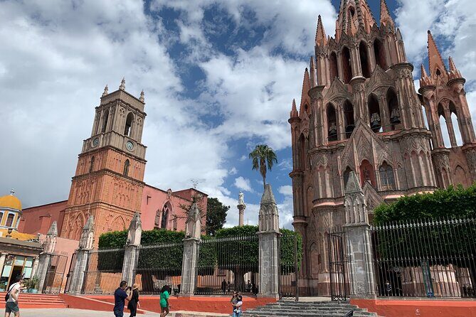 Private Transportation Queretaro to San Miguel de Allende - Practical Insights from Reviews and Features