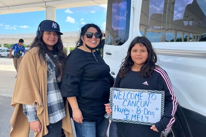 Private Transportation Service to Airport from Playa del Carmen - Who Should Book This Service?