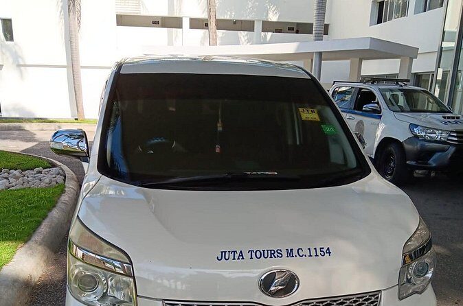 Private Transportation to and from Montego Bay Airports or Hotels - The Sum Up